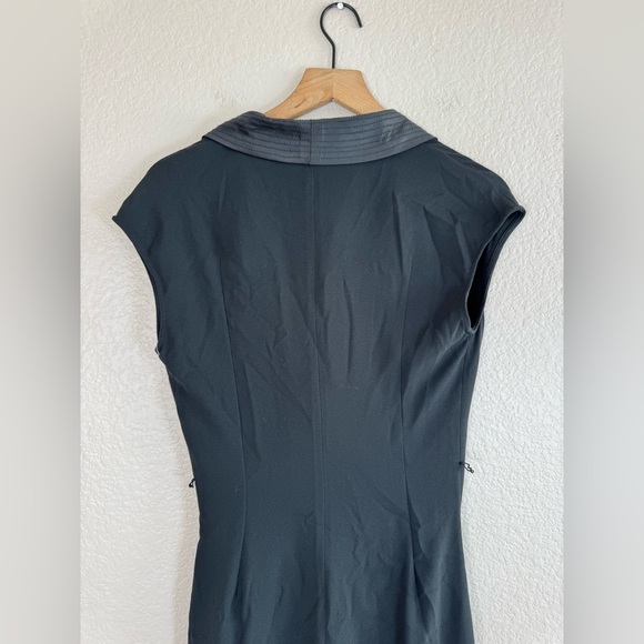 Halston Heritage Satin Trimmed Black Tuxedo Jumpsuit size 4 $495 - Picture 11 of 15